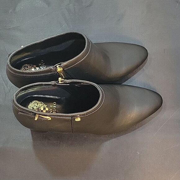 BRAND NEW VINCE CAMUTE VP-COORIN ALMOND TOE BLOCK HEEL BOOTIE - Picture 7 of 16